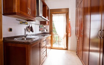Property slide 44