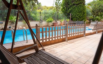 Property slide 48