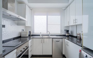 Property slide 22