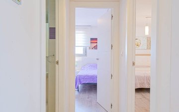 Property slide 19