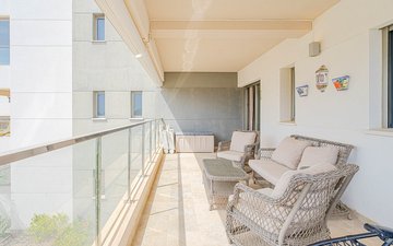 Property slide 38