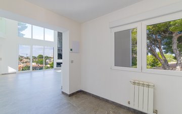 Property slide 7