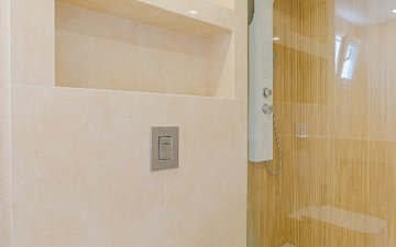 Property slide 17