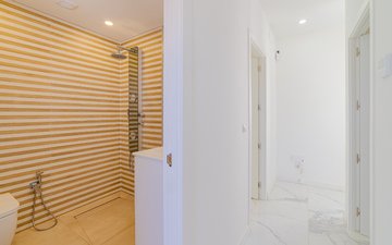 Property slide 19
