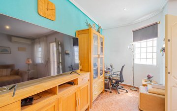 Property slide 15