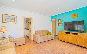 Property slide 16