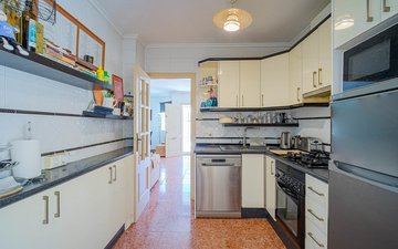 Property slide 18