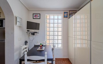 Property slide 20