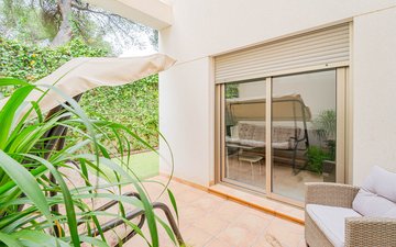 Property slide 30