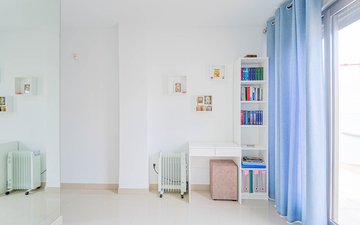 Property slide 44