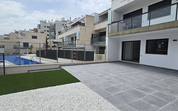 Property slide 24
