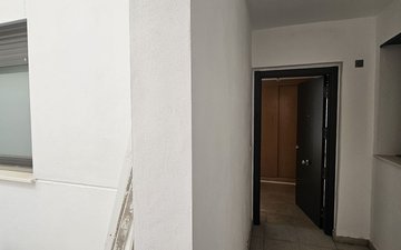 Property slide 39