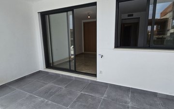 Property slide 50