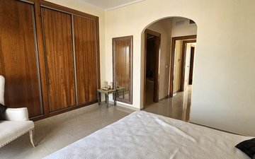 Property slide 21