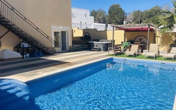 Property slide 4