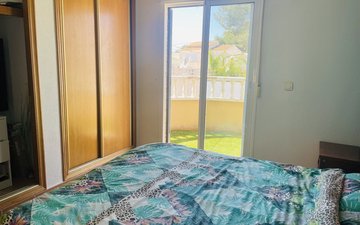 Property slide 14