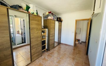 Property slide 21