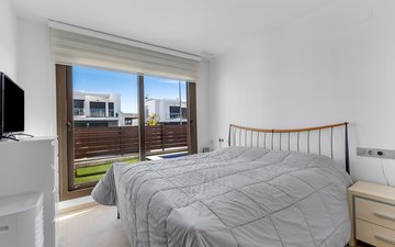 Property slide 18