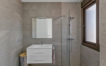 Property slide 24