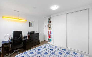 Property slide 16