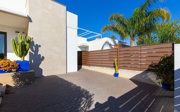 Property slide 46
