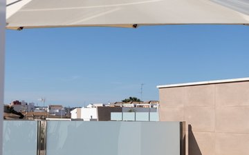 Property slide 32