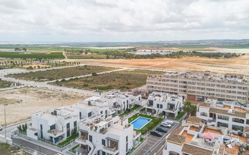 Property slide 17