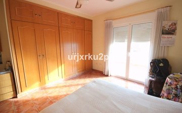 Property slide 16