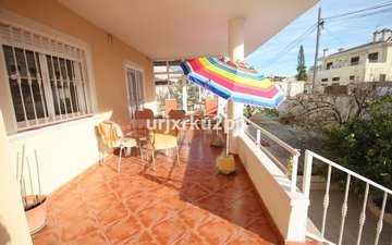 Property slide 25