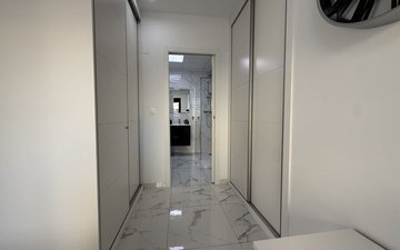 Property slide 40