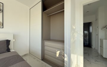 Property slide 44