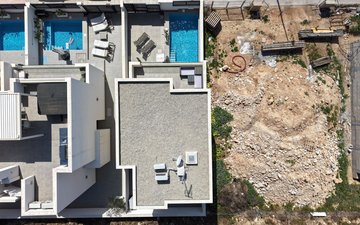 Property slide 5