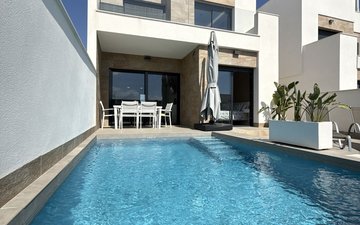 Property slide 10