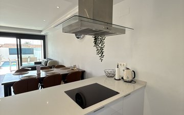 Property slide 32