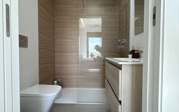 Property slide 50