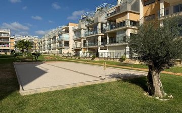 Property slide 14