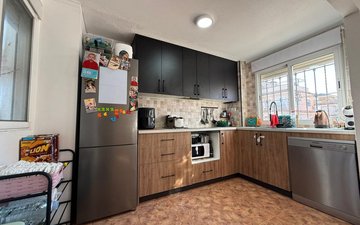 Property slide 14