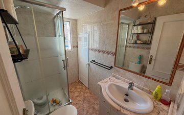 Property slide 20
