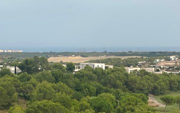 Property slide 44