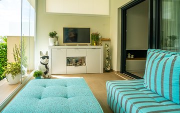 Property slide 20