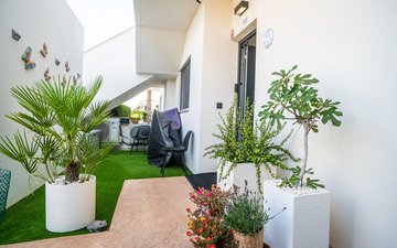 Property slide 36