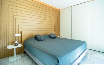 Property slide 25