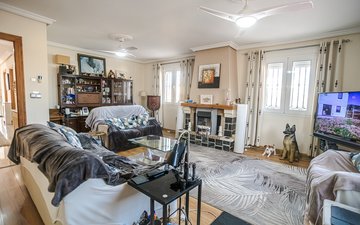 Property slide 15