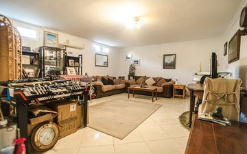 Property slide 40