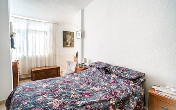 Property slide 21