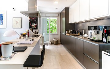 Property slide 21