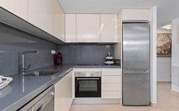 Property slide 21