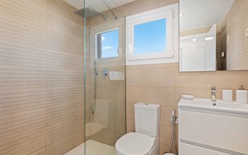 Property slide 25