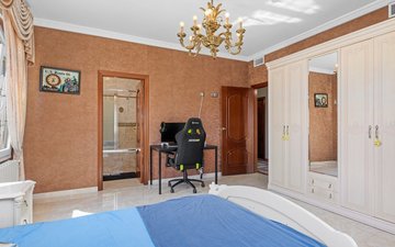 Property slide 37