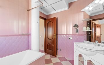 Property slide 50